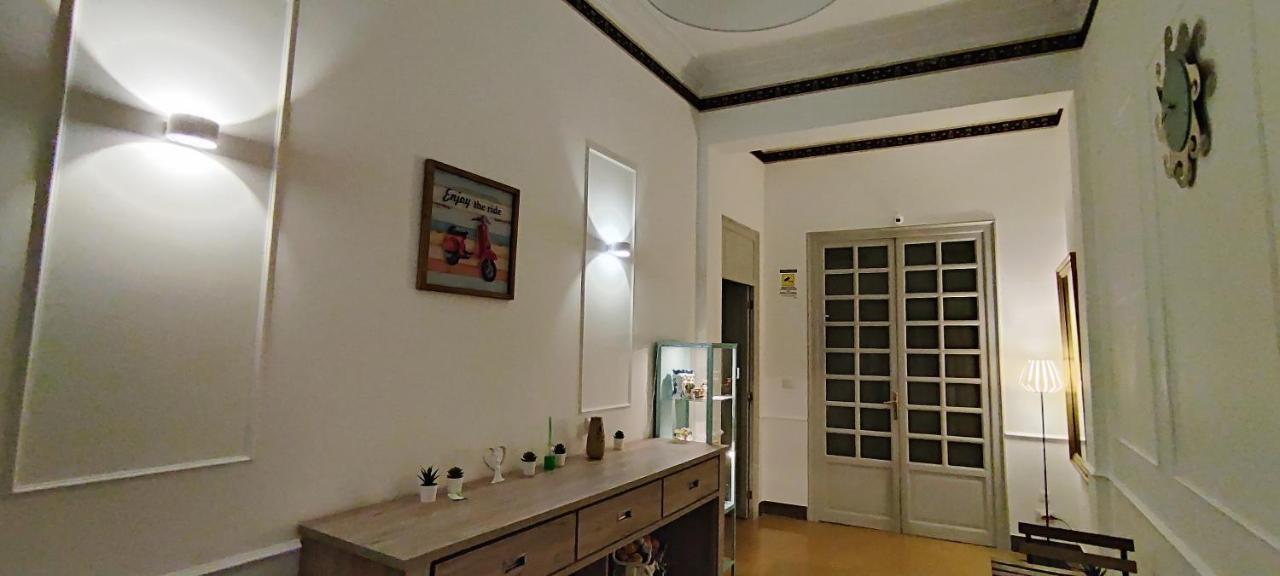 Politeamari Hotell Palermo Exteriör bild