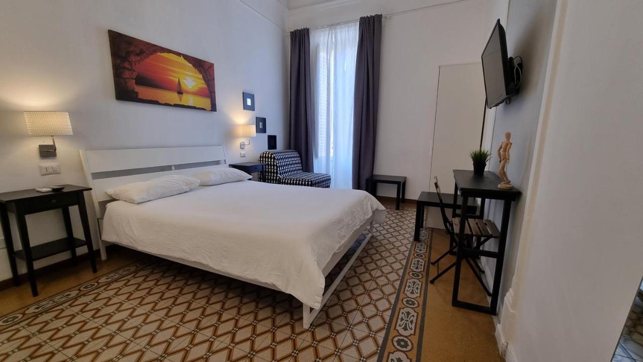 Politeamari Hotell Palermo Exteriör bild