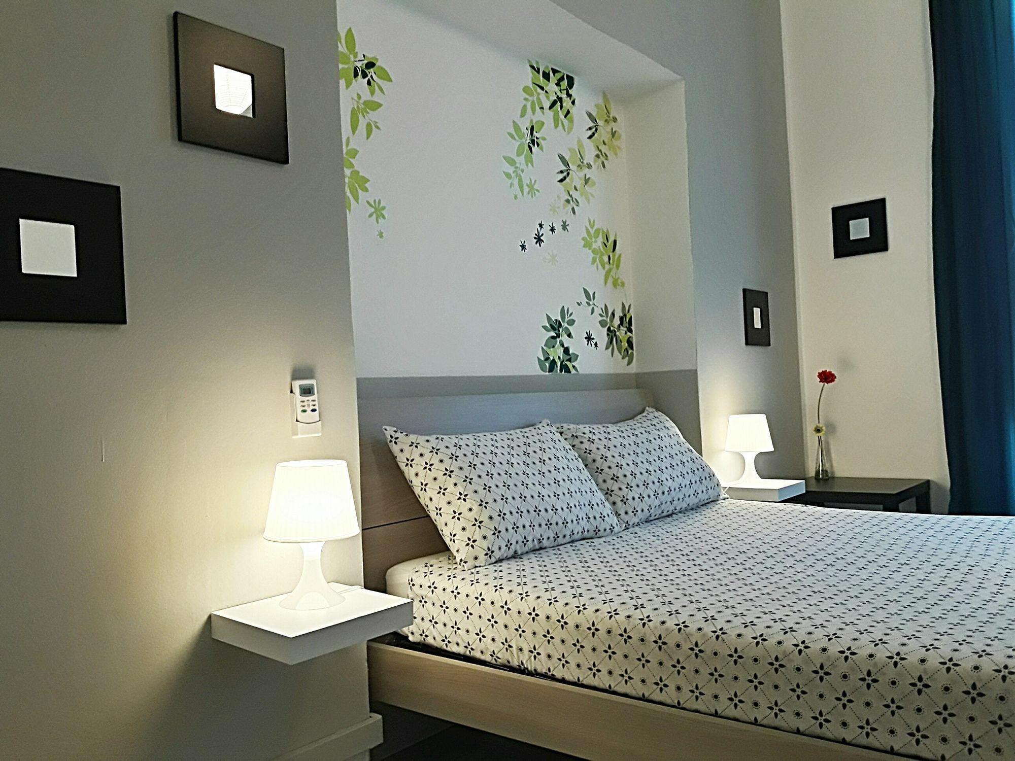 Politeamari Hotell Palermo Exteriör bild