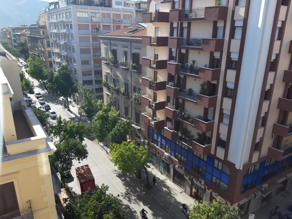 Politeamari Hotell Palermo Exteriör bild